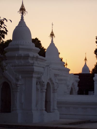 Foto pagoda Kuthodaw